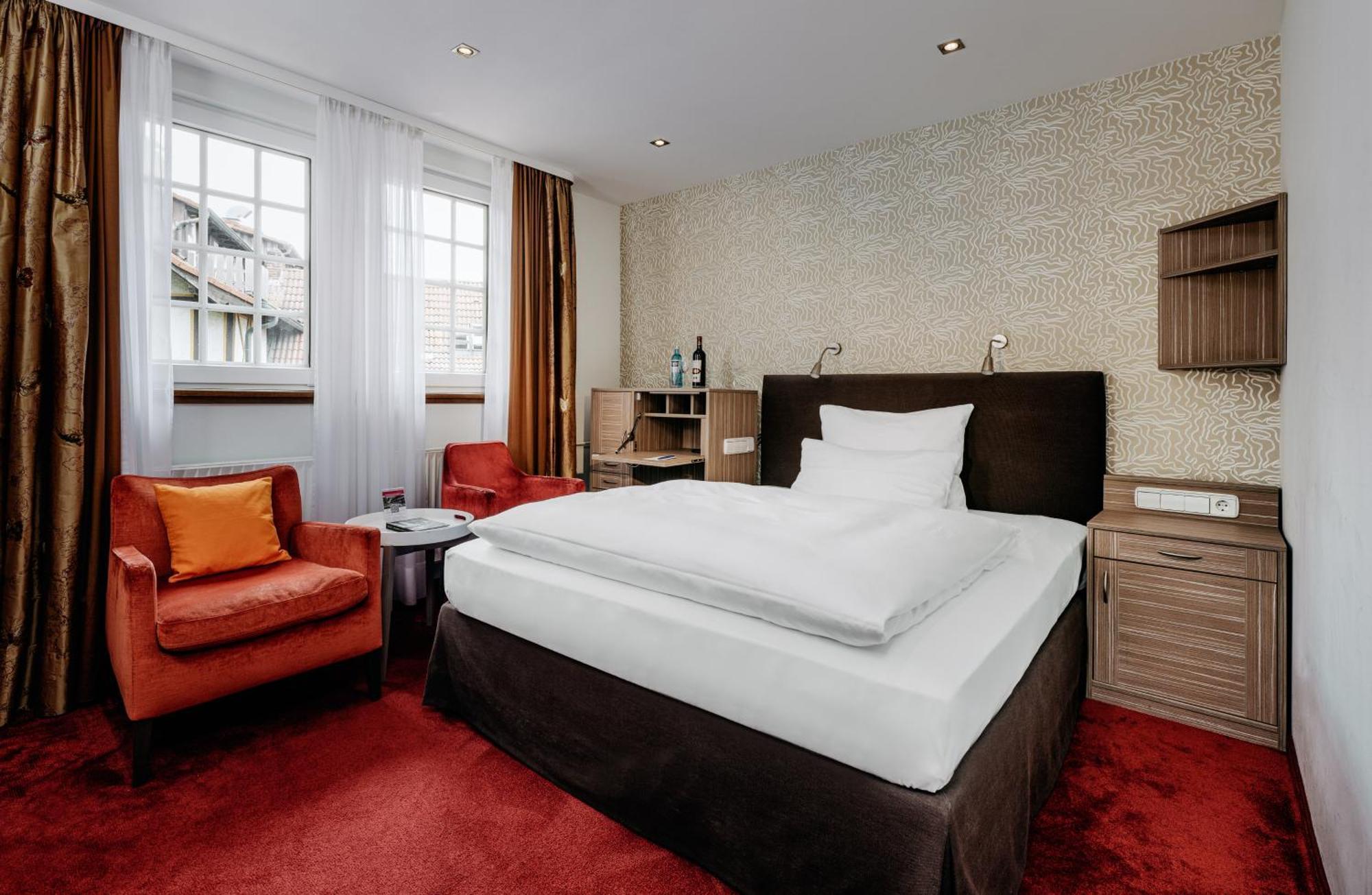 Romantik Hotel Hof Zur Linde Мюнстер Экстерьер фото