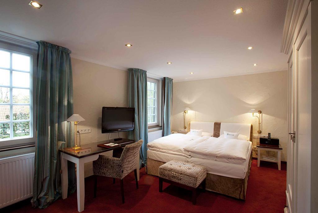 Romantik Hotel Hof Zur Linde Мюнстер Экстерьер фото